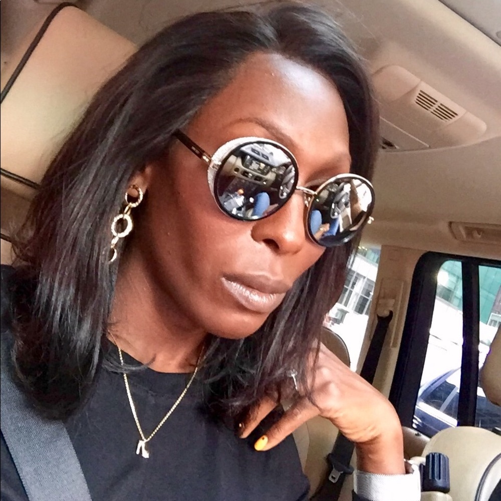 Meet your Posher, Tyiki